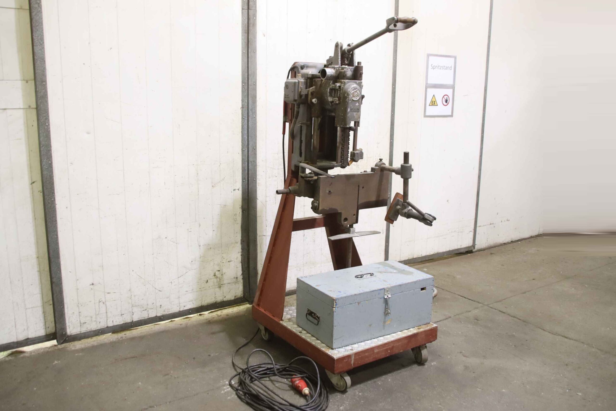 Kettenstemmer von Festo - PP Schlosskastenfräse – Bild 3