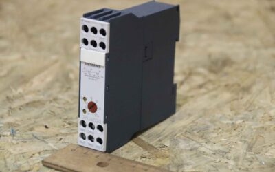 Zeitrelais von Siemens - 7PU4020-2BB30