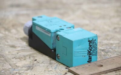 Alternative view of Näherungsschalter von Pepperl+Fuchs - Varikont NJ15+