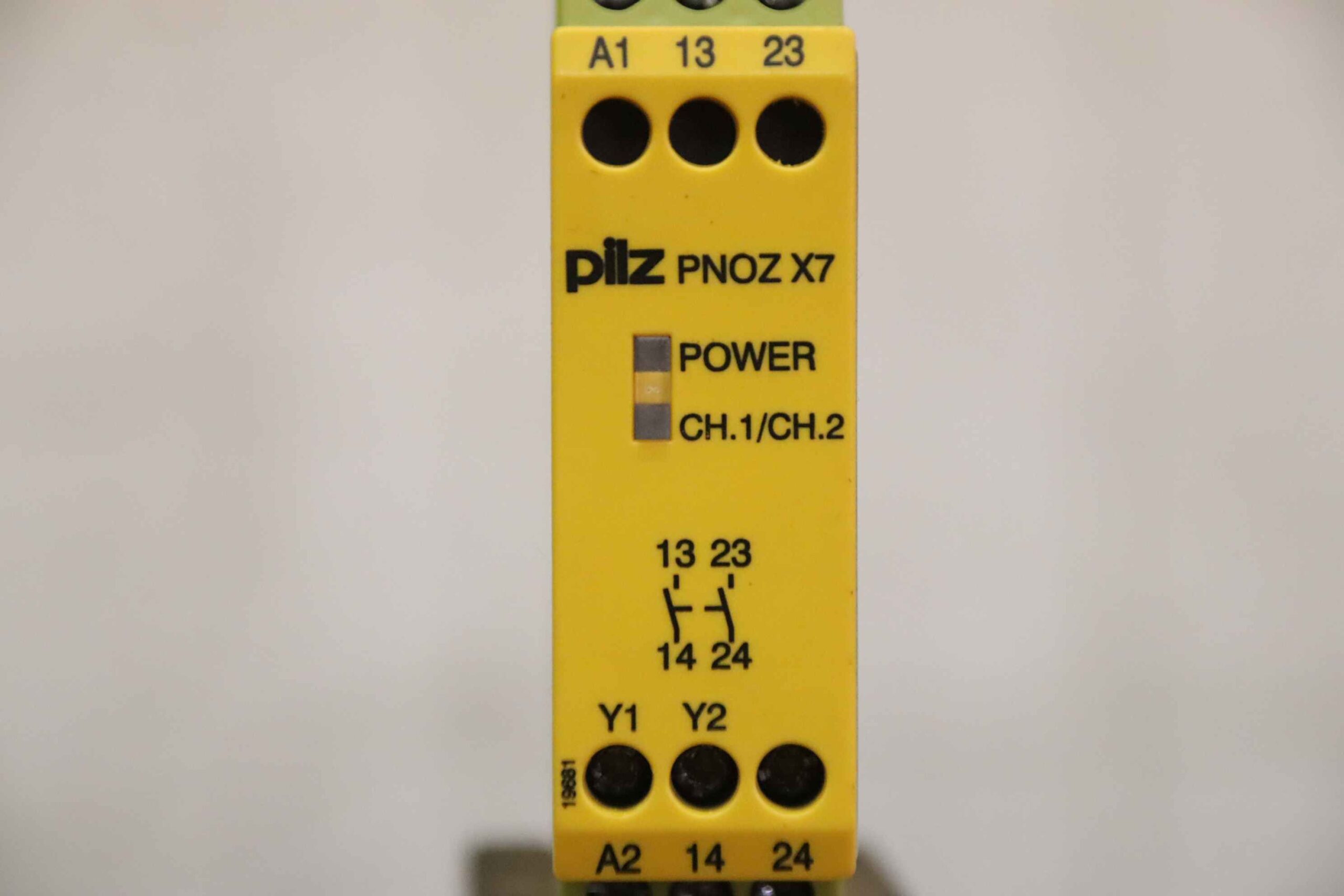 Sicherheitsrelais von pilz - PNOZ X7 24VACDC 2n/o – Bild 5