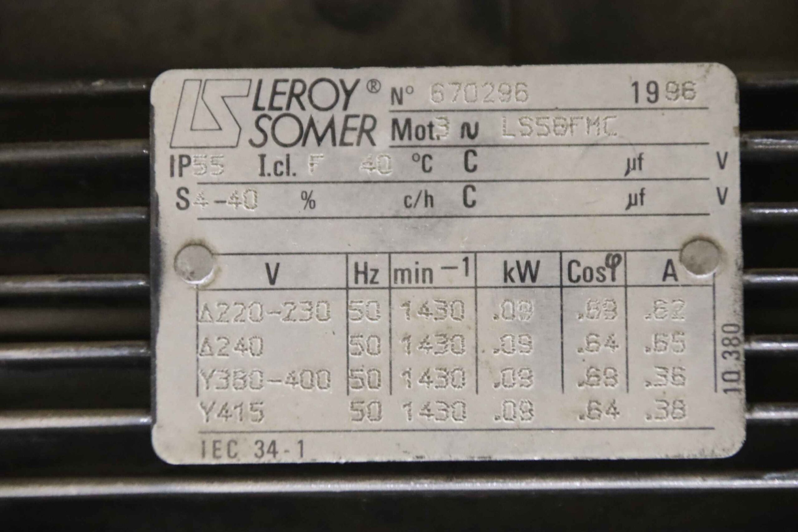 Kettenzug mit Fahrwerk 1000 kg von Unelec - UX 200UX100 24V2 – Bild 6