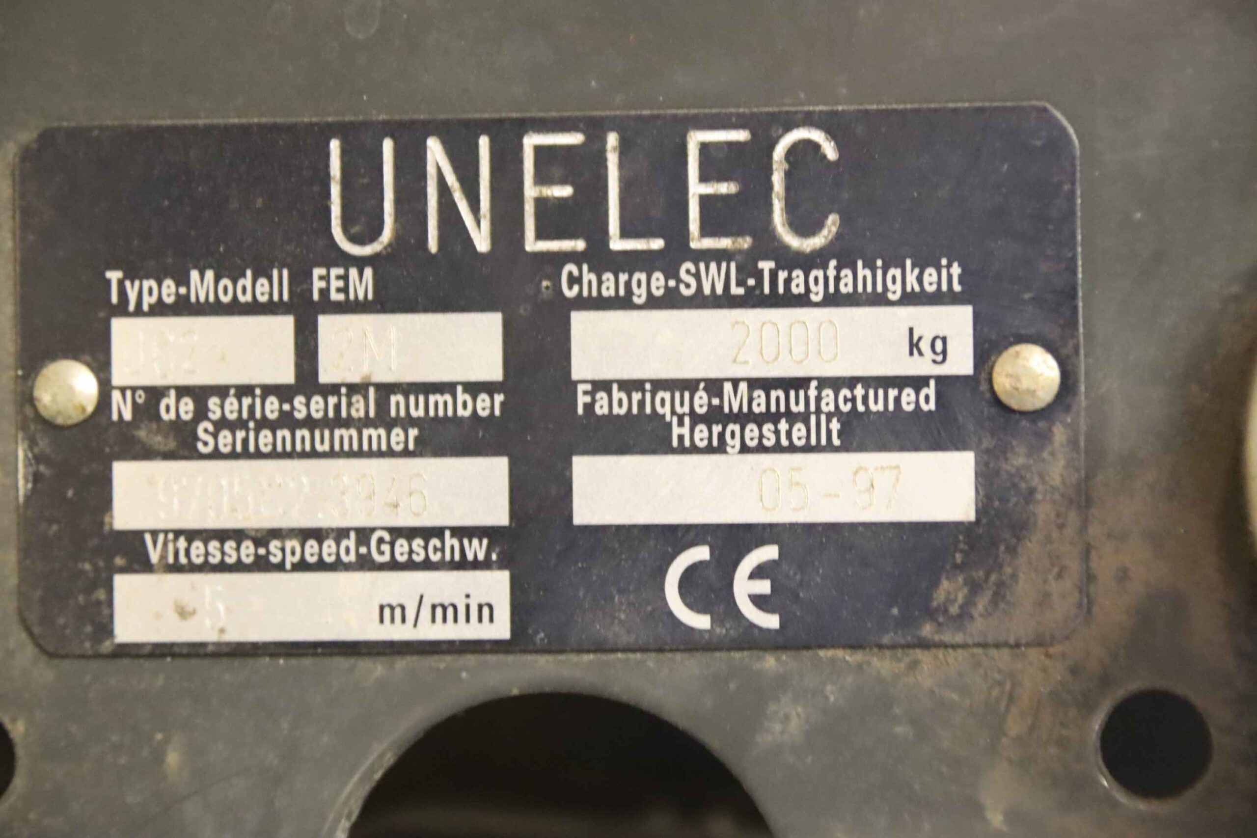 Kettenzug mit Fahrwerk 1000 kg von Unelec - UX 200UX100 24V2 – Bild 8