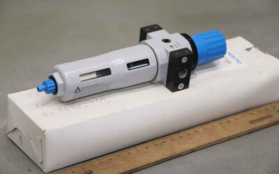 Alternative view of Wartungseinheit Filter Regelventil von Festo - LFR-1/8-D-MNI