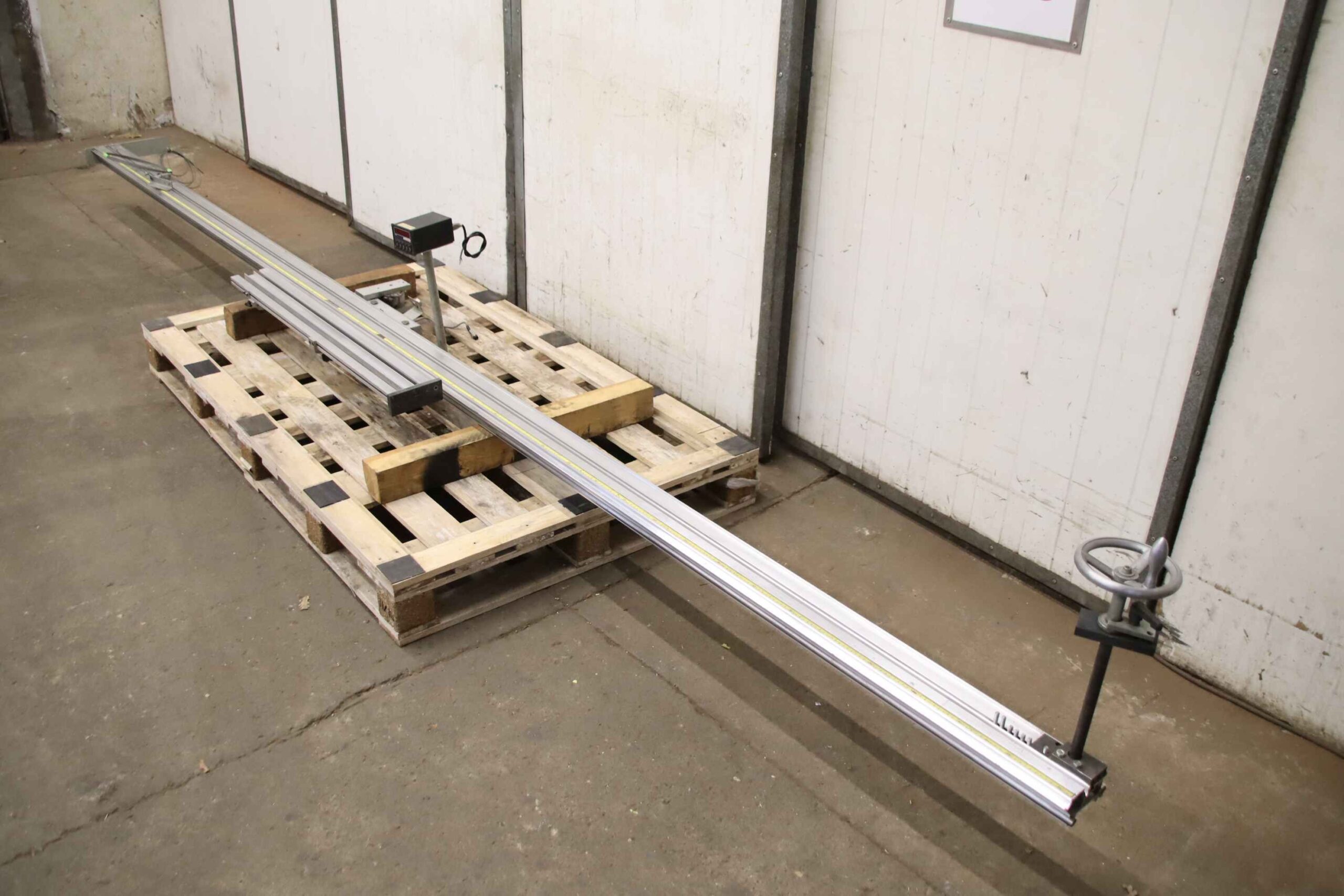 Anschlag- und Mess-System Digitalanzeige von elumatec - E-100 4280 mm – Bild 4