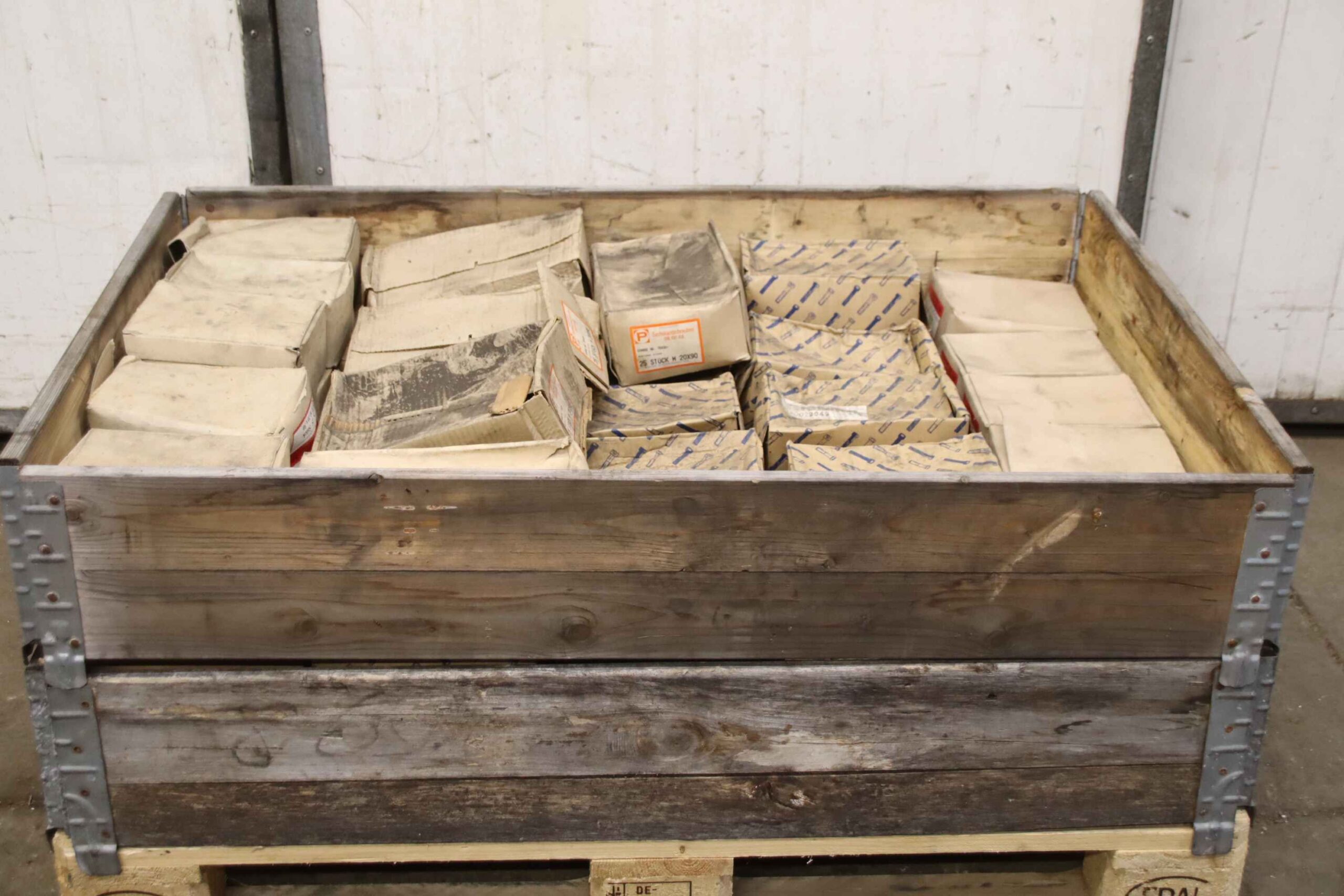 Sechskantschrauben M20, DIN 931, 514 kg von Diverse - 8.8 div Größen schwarz/verzinkt – Bild 3