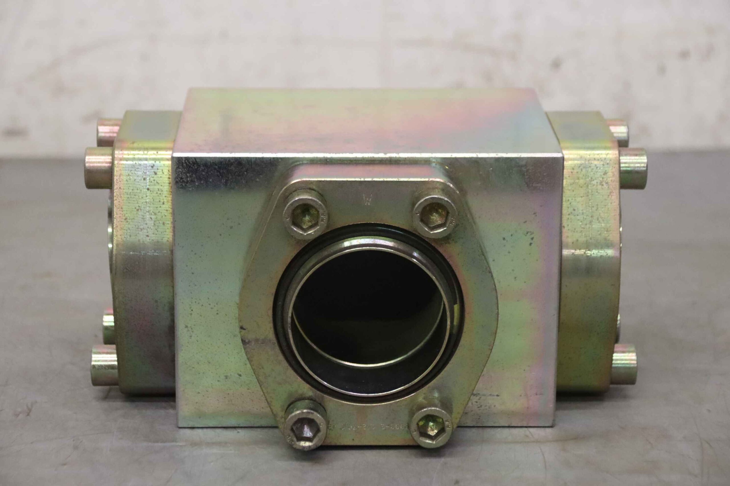 Hydraulik Verteilerblock 2 1/2" von unbekannt - 3000-2 1/2-76,1 A3L – Bild 4