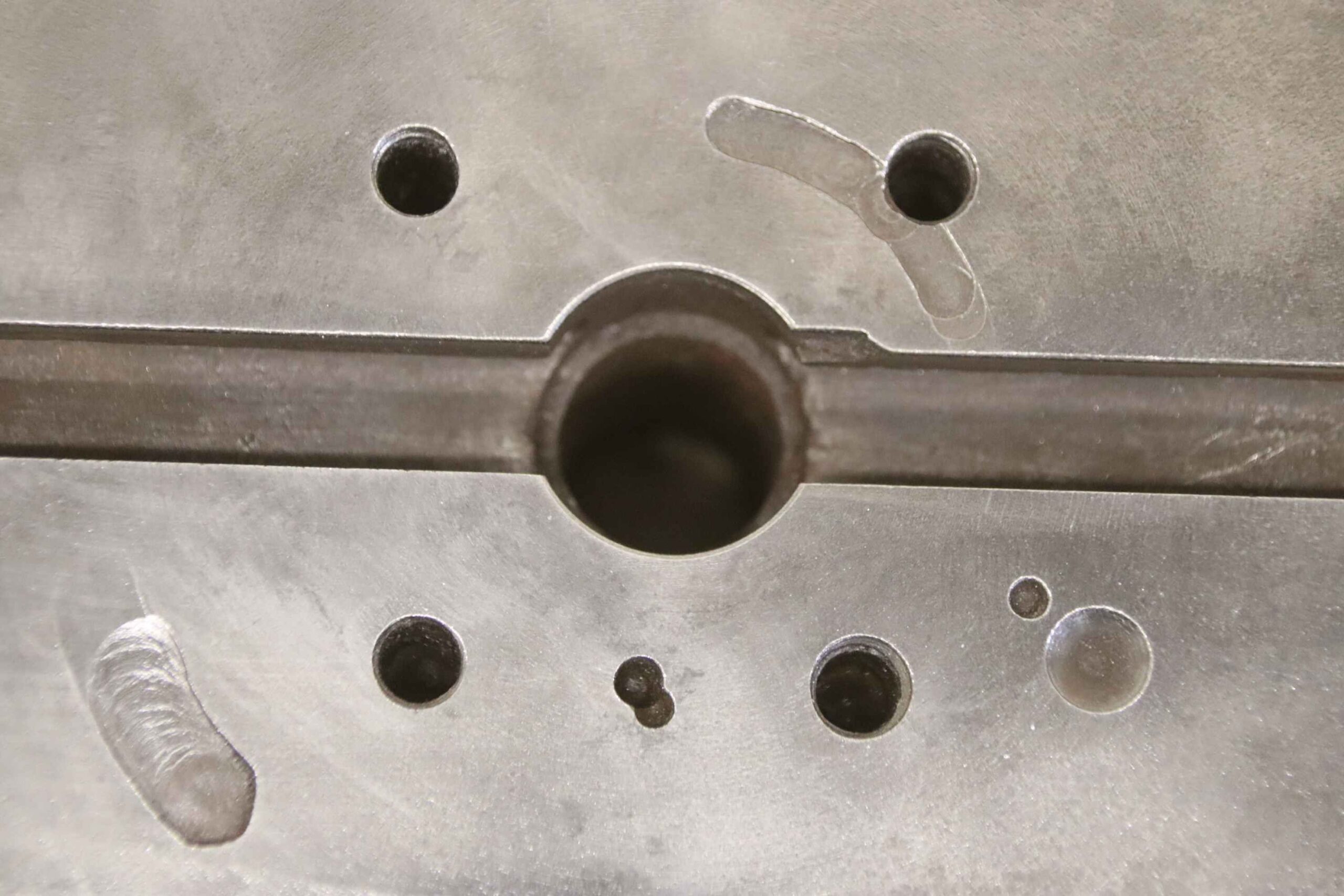 Rundtisch von unbekannt - Ø 235 mm – Bild 5