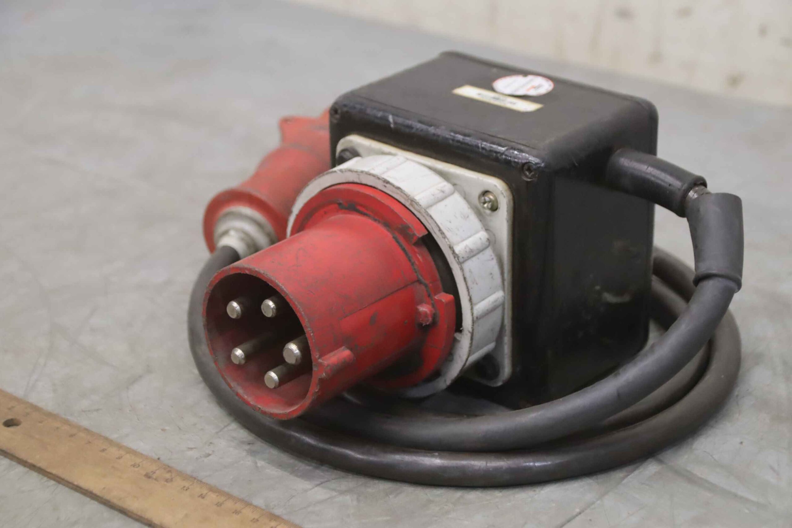 Steckdosenverteiler Adapter von Gifas - 63A / 16A