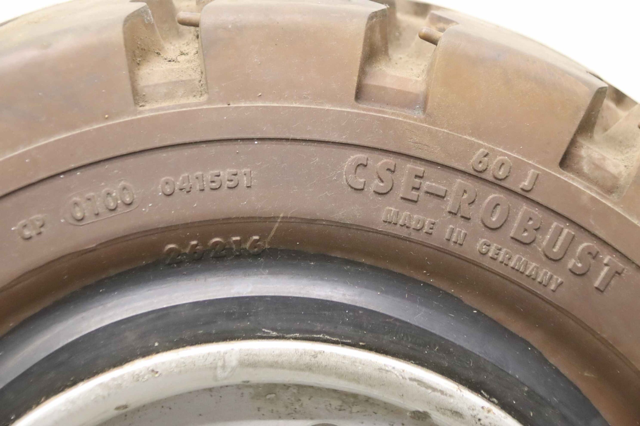 Vollgummi Reifen von Continental GSL - CSE-Robust SC 15 200/50-10/6.50 – Bild 6