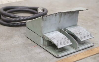 Alternative view of Fußschalter von SSUPOU - YC-260 2-pedalig 3-polig