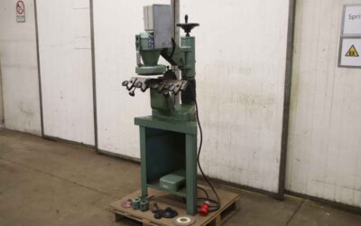 Werkzeugschleifmaschine von Chuet Nevers - Schleifscheiben Ø max. 200 mm