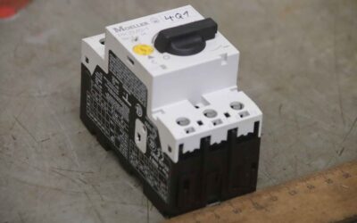 Alternative view of Motorschutzschalter von Moeller - PKZMO-1