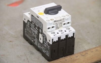 Alternative view of Motorschutzschalter von Moeller - PKZMO-6,3