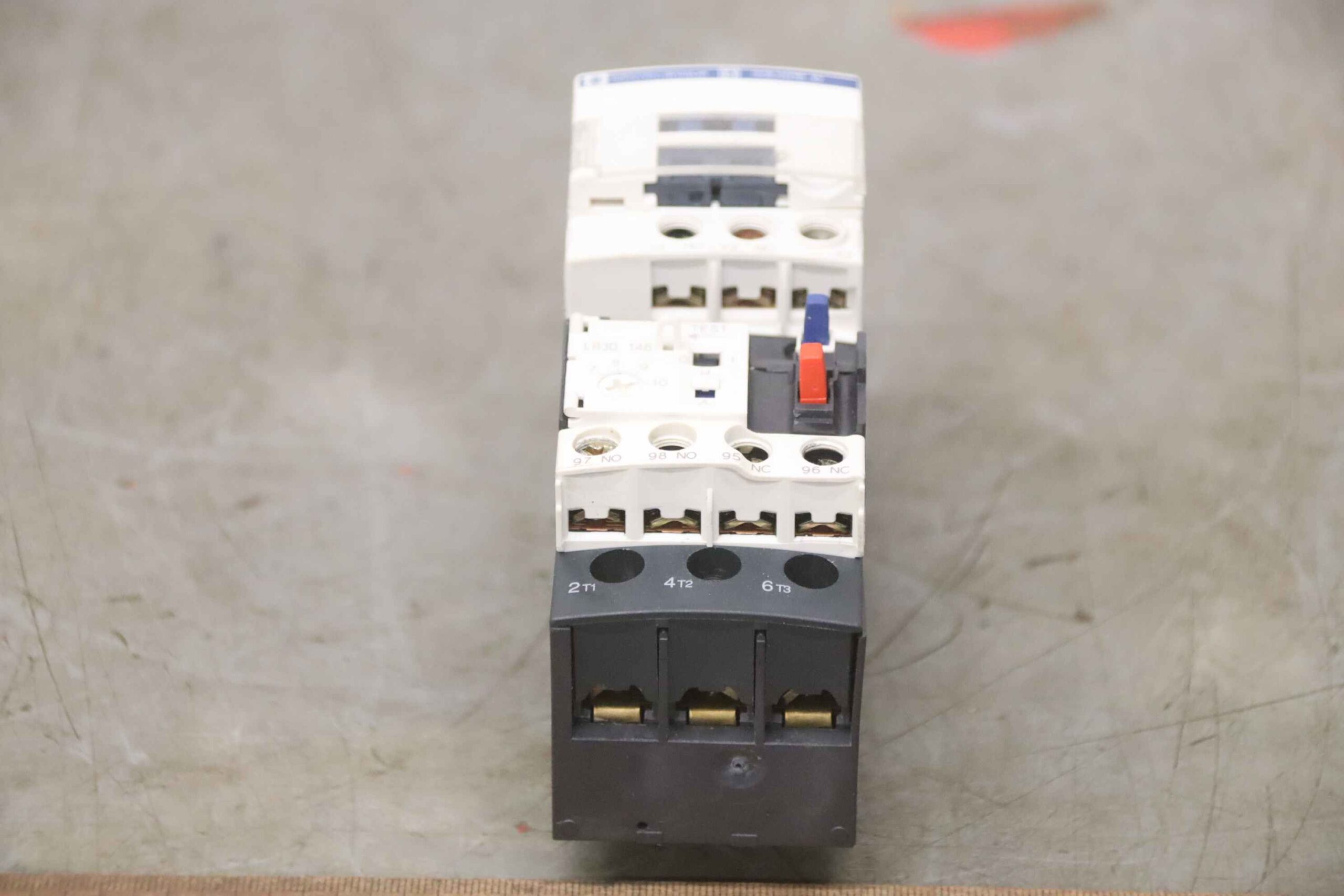 Schütz von Telemecanique - LC1D096 LR3D 146 – Bild 3