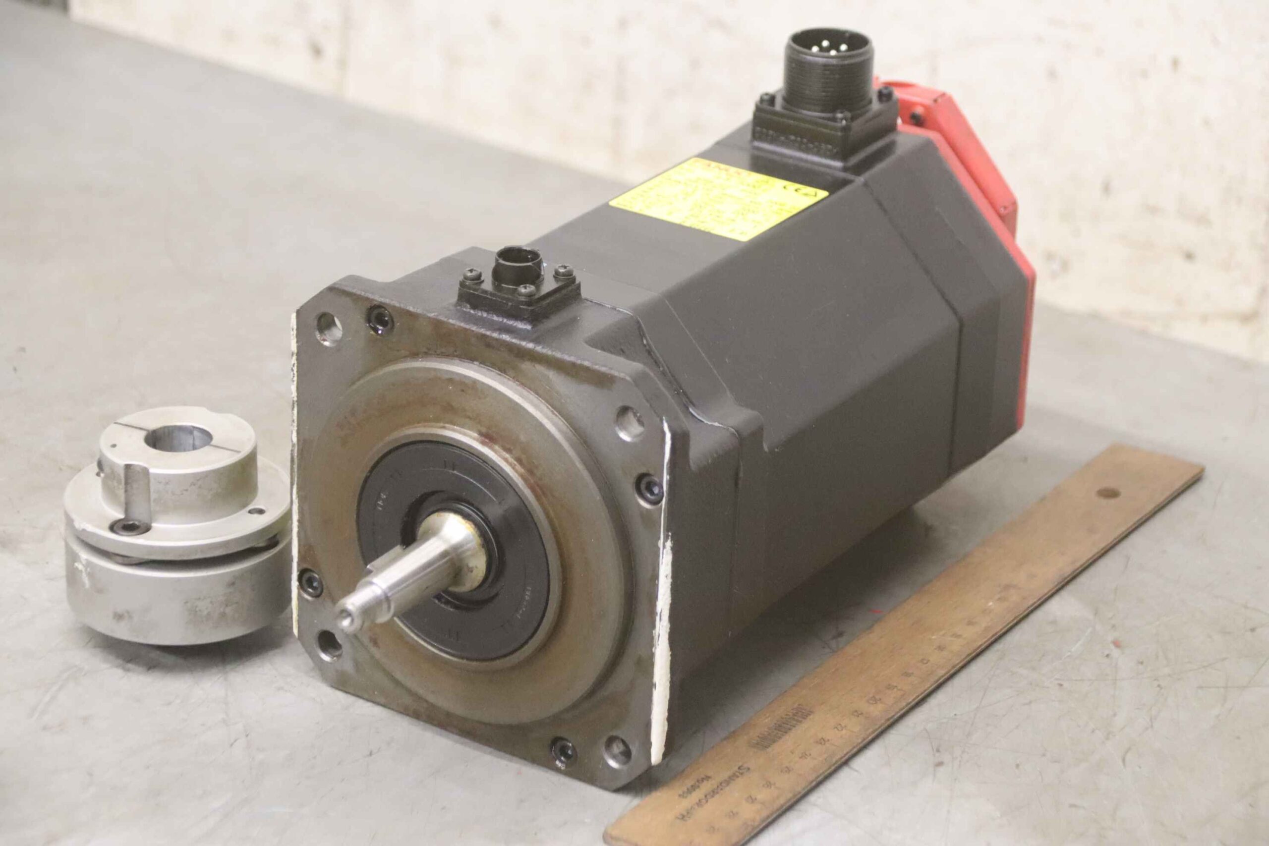 Servomotor 1,6 kW 3000 U/min von Fanuc Santenberg - A06B-0227-B300 GTC S 2