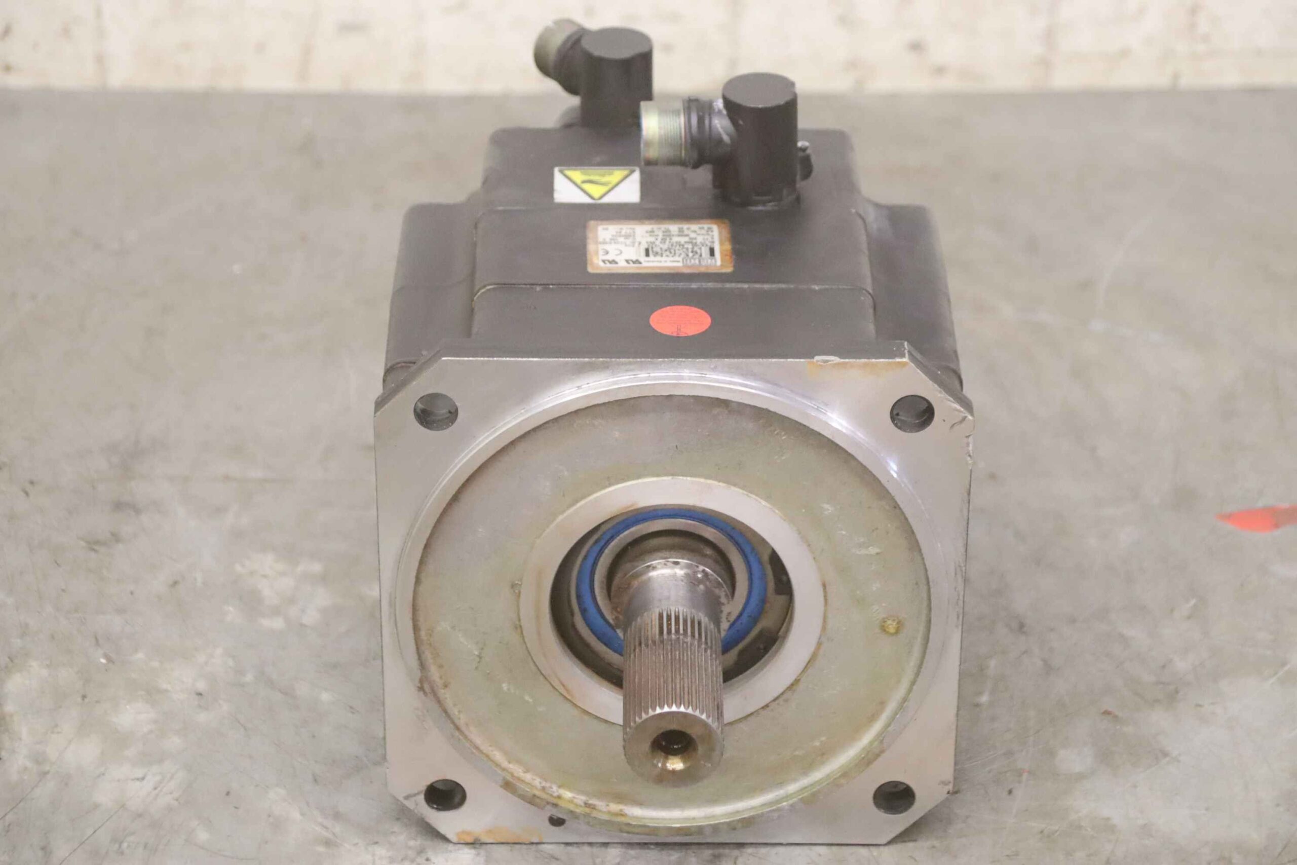 Servomotor von KUKA - 1FK6100-8AF91-1ZZ9-Z S49 – Bild 3