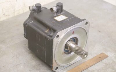 Alternative view of Servomotor von KUKA - 1FK6100-8AF91-1ZZ9-Z S09