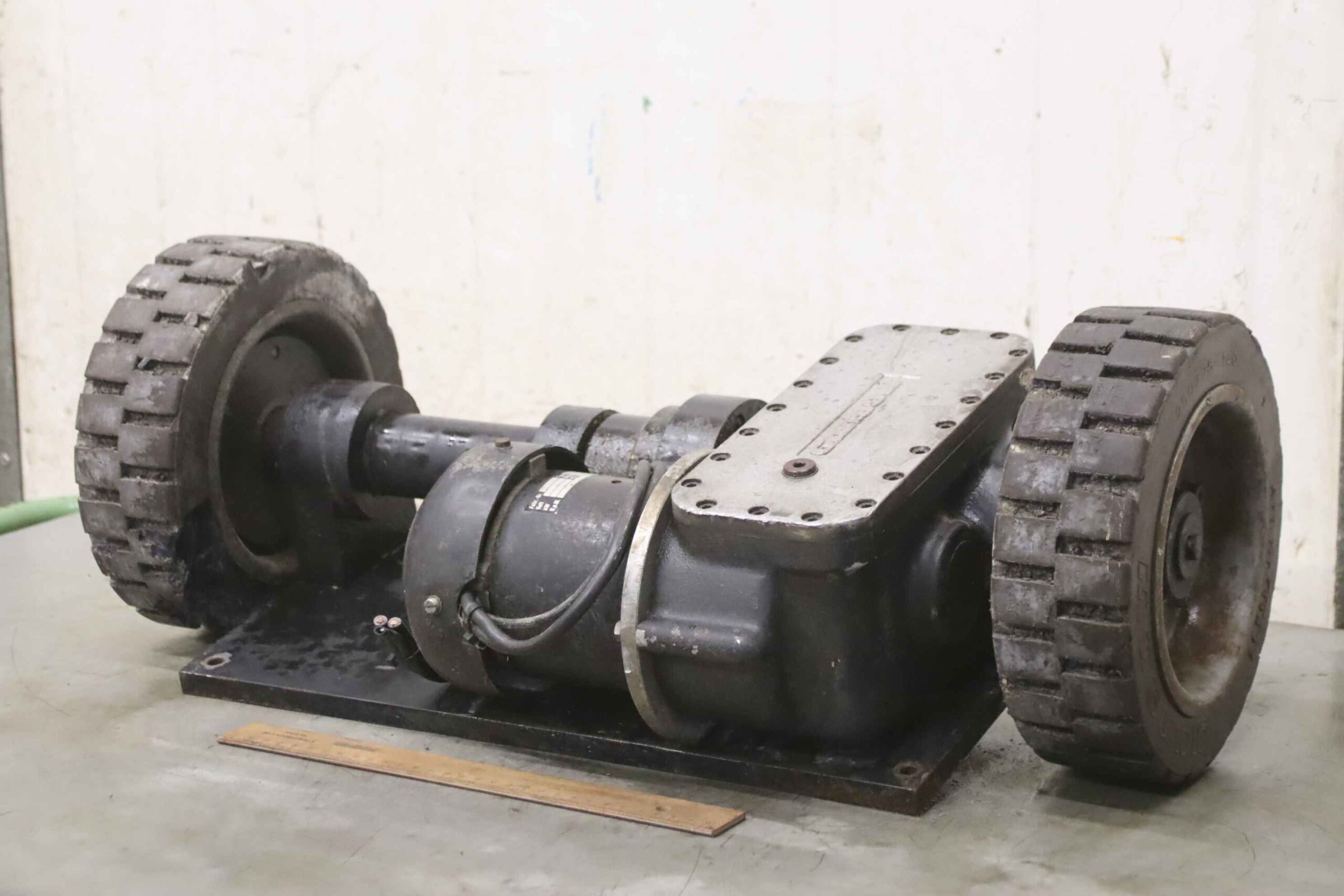 Antriebsachse mit Getriebemotor von Gansow - 70 BF 70 13509