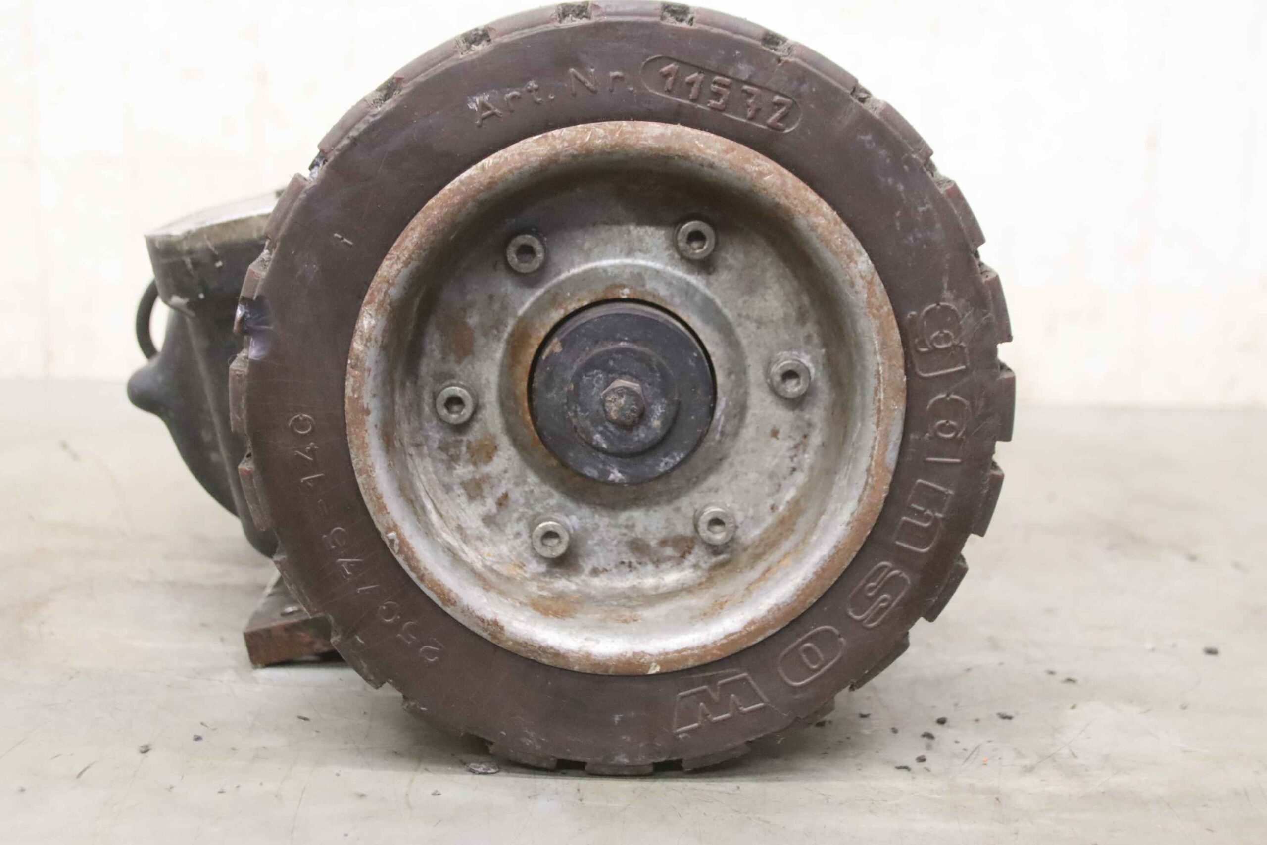 Antriebsachse mit Getriebemotor von Gansow - 70 BF 70 13509 – Bild 6