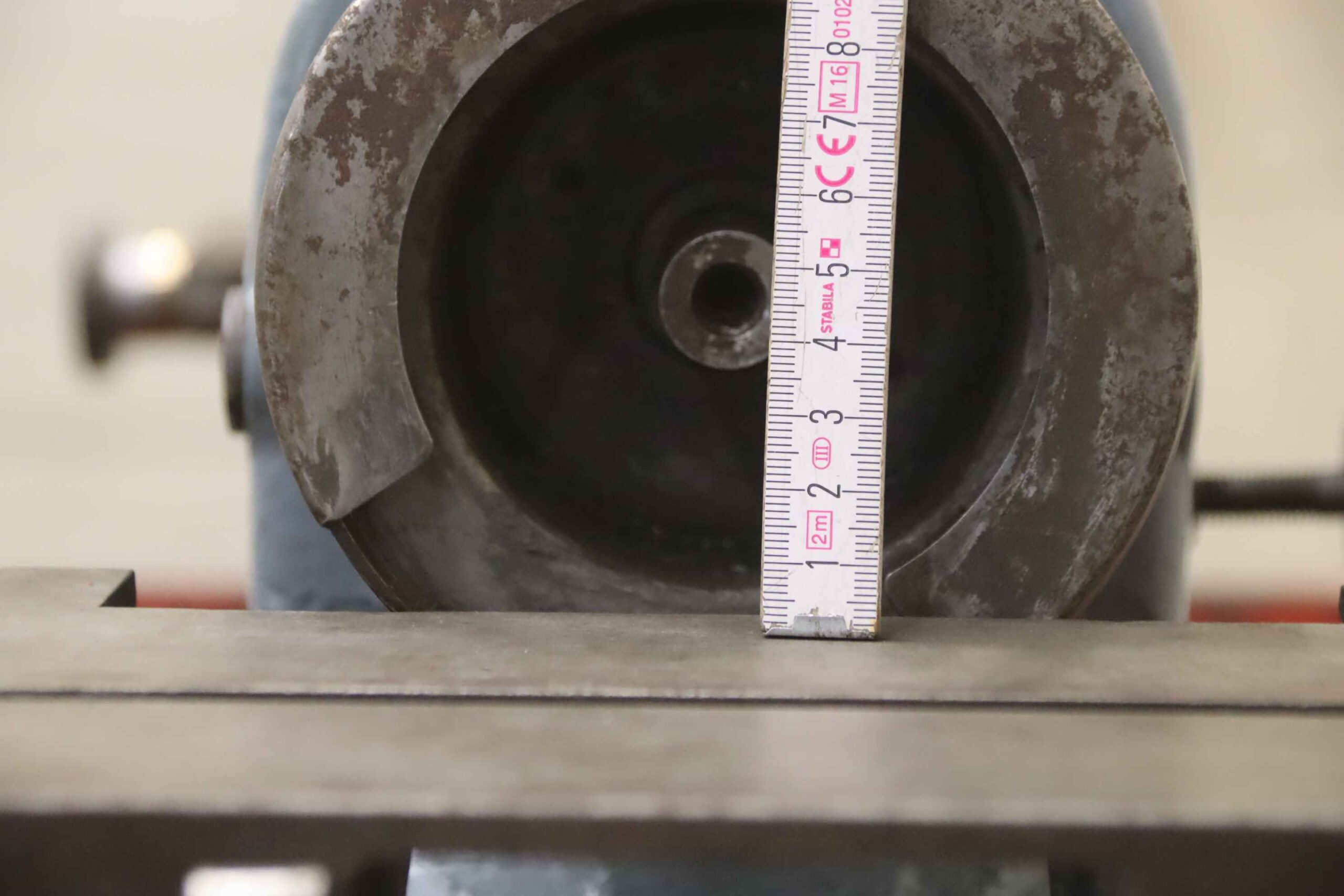 Werkzeugschleifmaschine von Bösch - L 15 2 Stationen – Bild 11