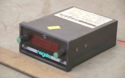 Digitalanzeige von Axesta - dem