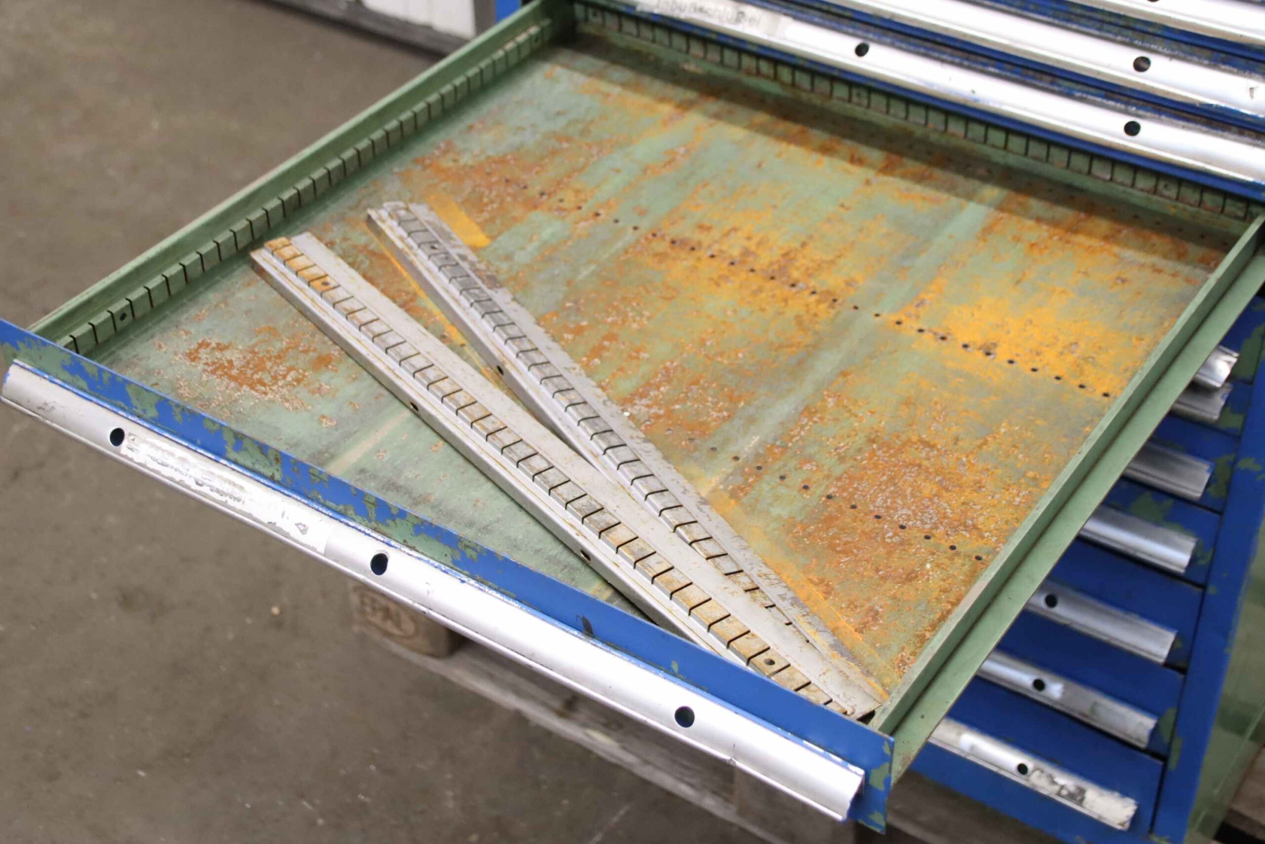 Schubladenschrank von unbekannt - 720/710/H1050 mm – Bild 9