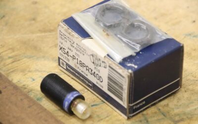 Näherungsschalter von Telemecanique - XS4-P18PA340D