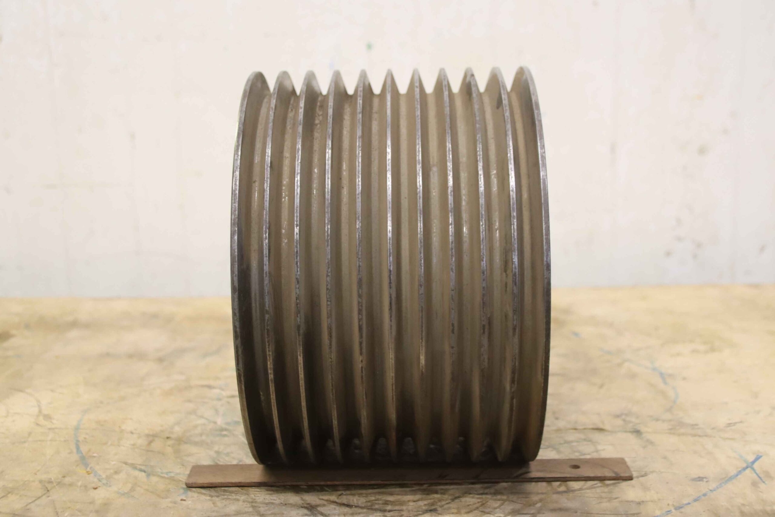 Keilriemenscheibe 10-rillig von Guss - SPB 290-10 (17 mm) – Bild 4