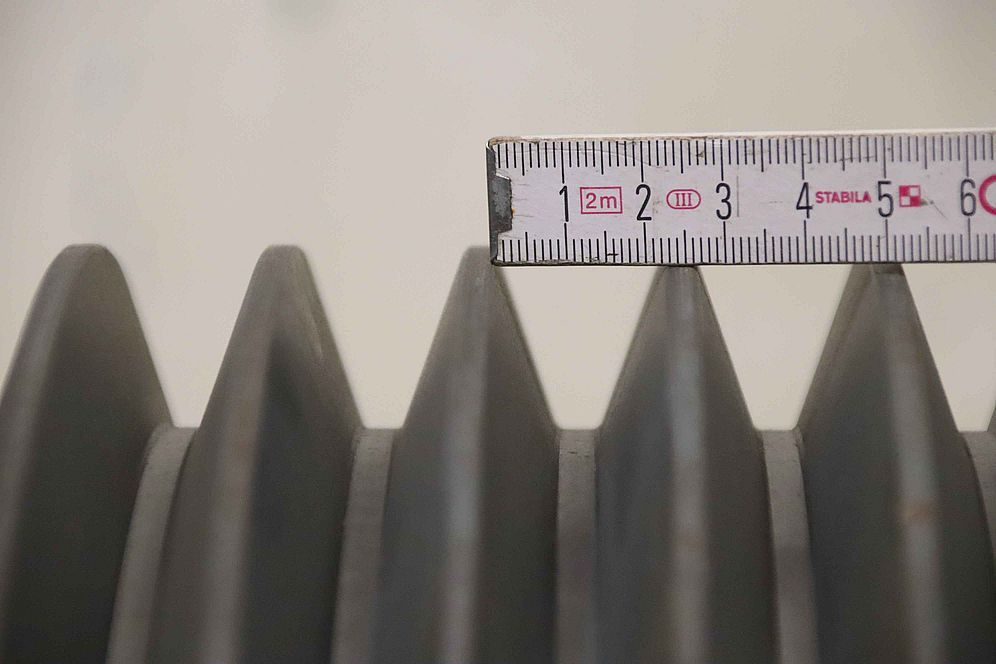 Keilriemenscheibe 9-rillig von Guss - SPC 360-9 (22 mm) – Bild 6