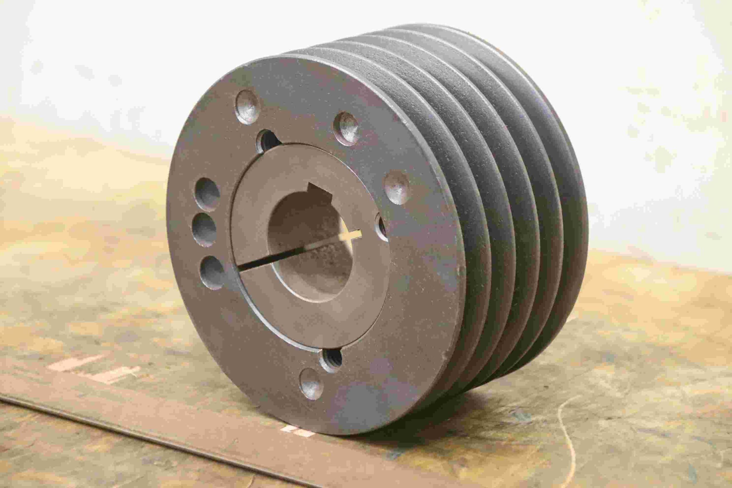 Keilriemenscheibe 5-rillig von Guss - SPA 140-5 (13 mm)