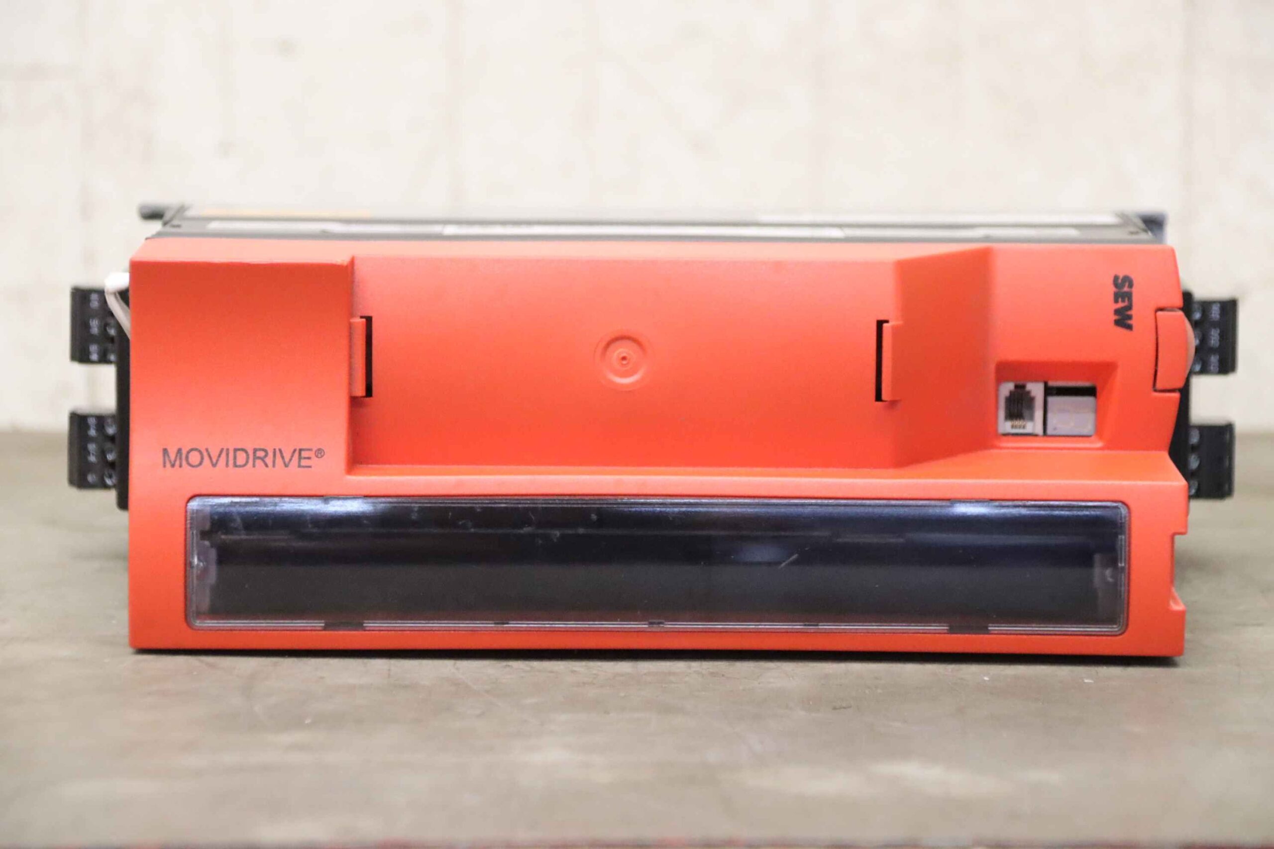 Frequenzumrichter 1,5 kW von SEW Eurodrive - MDX60A0015-5A3-4-00 – Bild 4