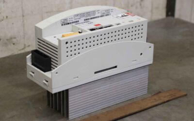 Alternative view of Servoregler von KUKA - KSD1-32  E93DA113/4B531