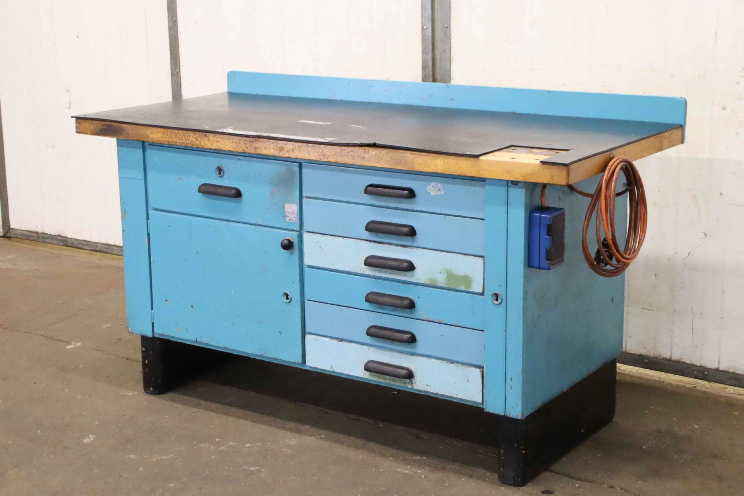 Werkbank von unbekannt - 1600/710/H925 mm