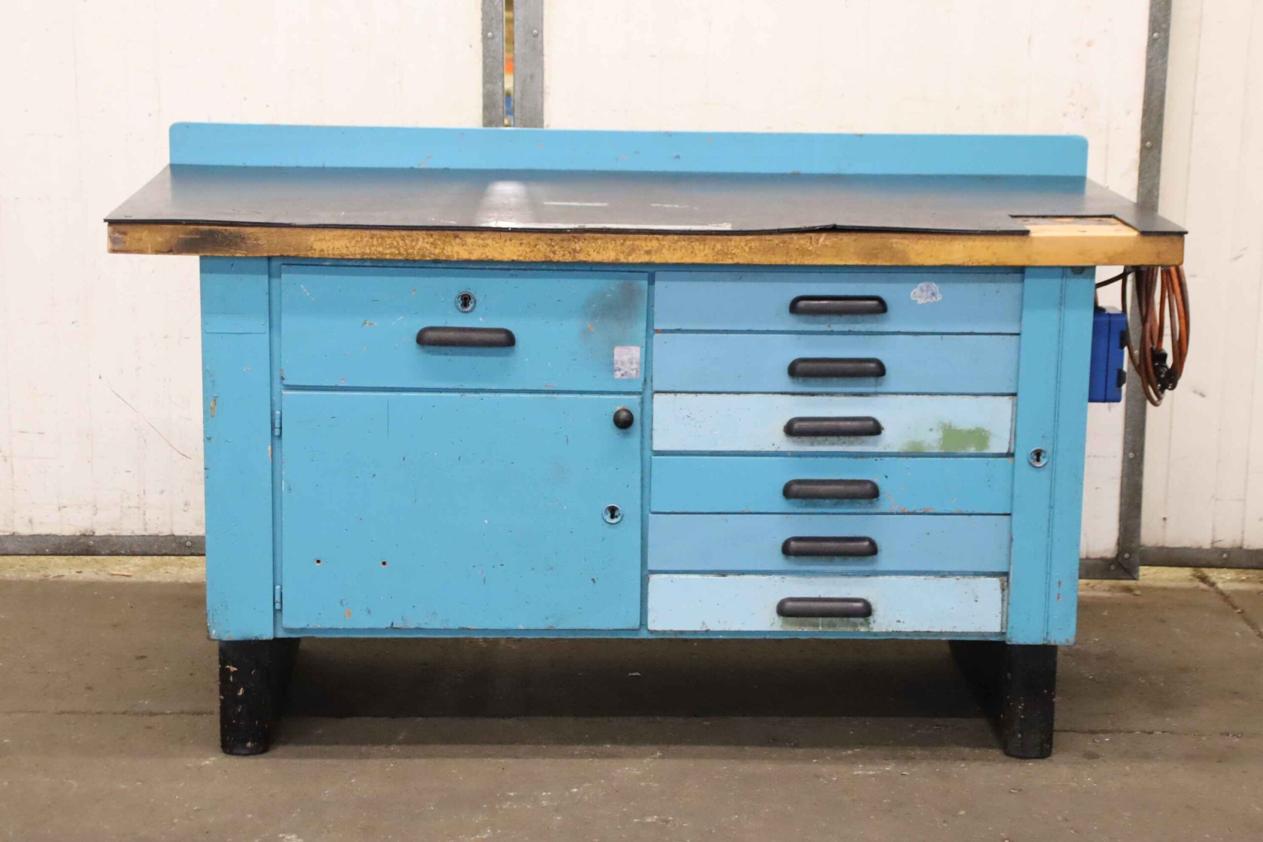 Werkbank von unbekannt - 1600/710/H925 mm – Bild 3