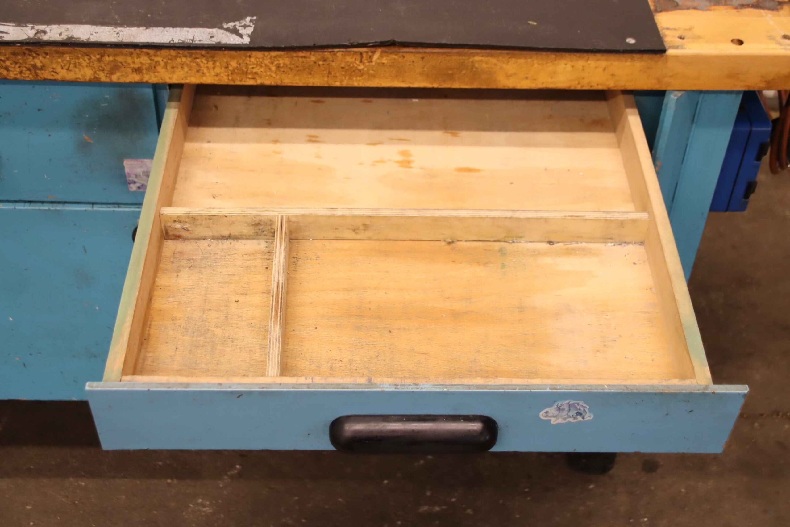 Werkbank von unbekannt - 1600/710/H925 mm – Bild 6