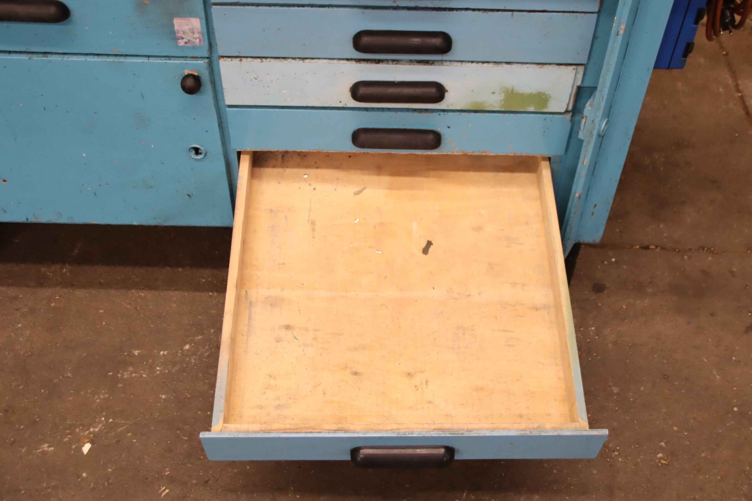 Werkbank von unbekannt - 1600/710/H925 mm – Bild 10