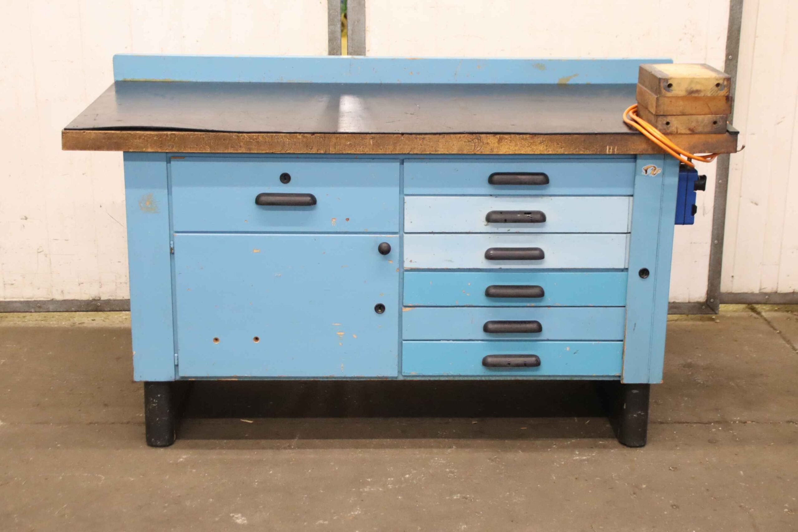 Werkbank von unbekannt - 1595/730/H925 mm – Bild 3