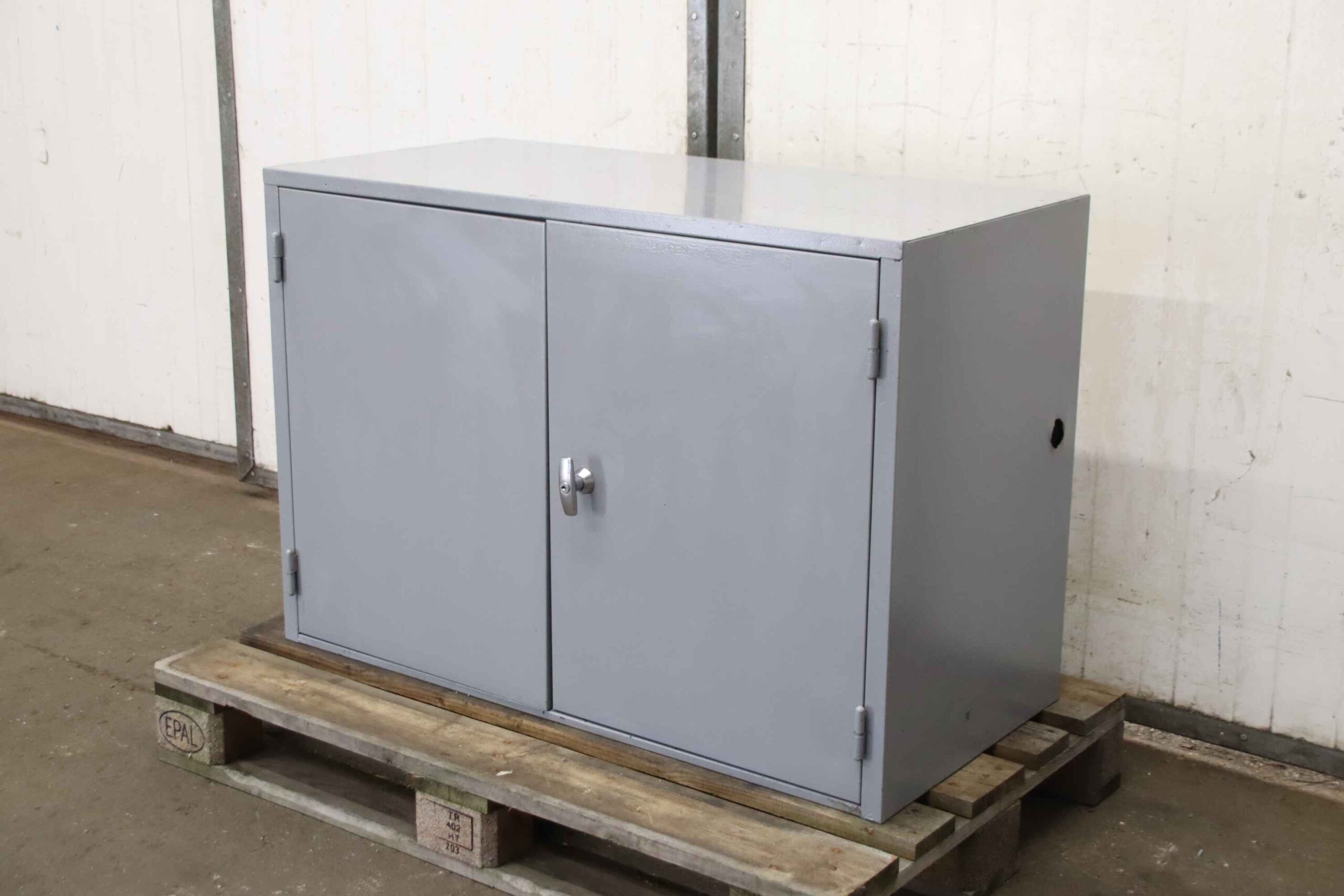 Werkzeugschrank von unbekannt - 1055/510/H725 mm – Bild 10