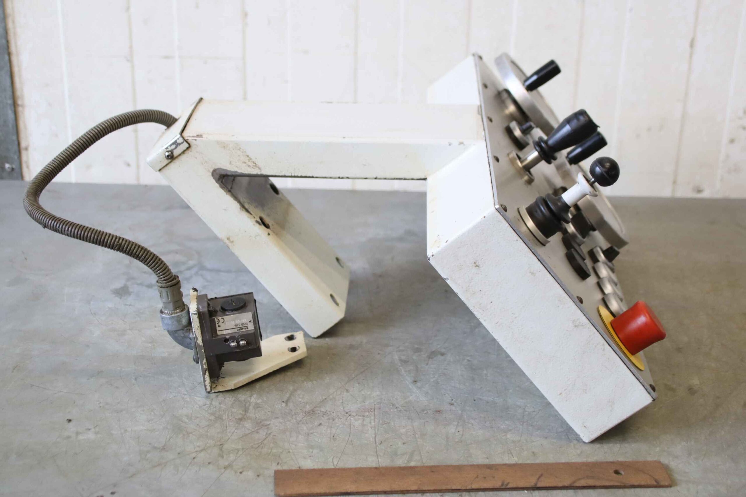 Bedienpult/CNC Steuerung von DMT - CD320 – Bild 4