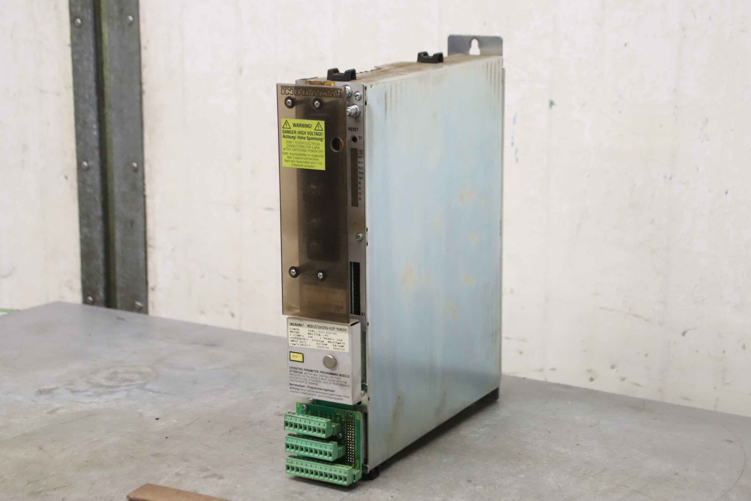 A.C. Servo Controller von Indramat DMT - MOD13/1X0296-029 CD320