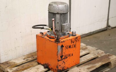 Alternative view of Hydraulikaggregat 4,0 kW 150 bar von VEM - 12 l/min