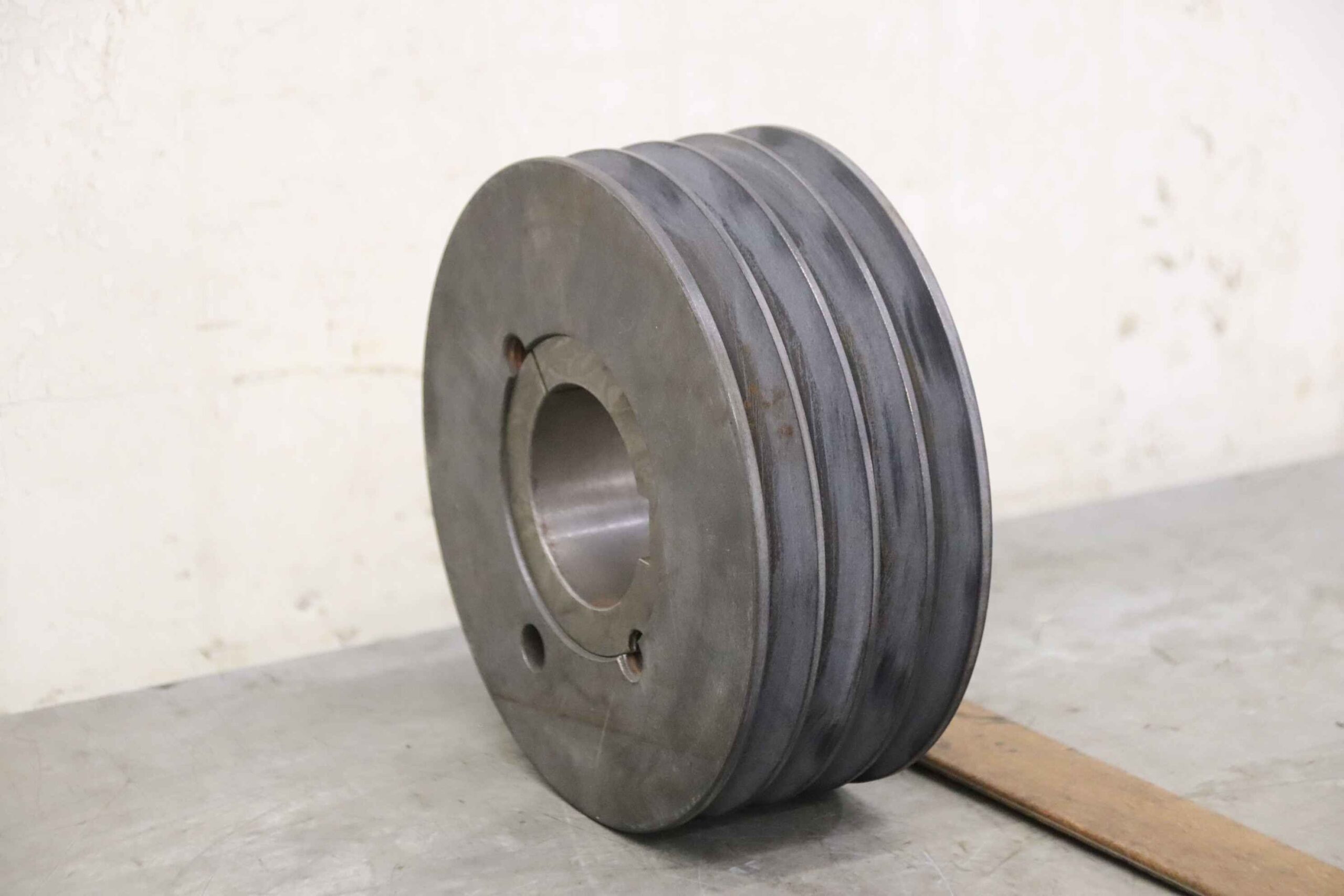 Keilriemenscheibe 4-rillig von Guss - SPA 160-4 (13 mm) – Bild 2