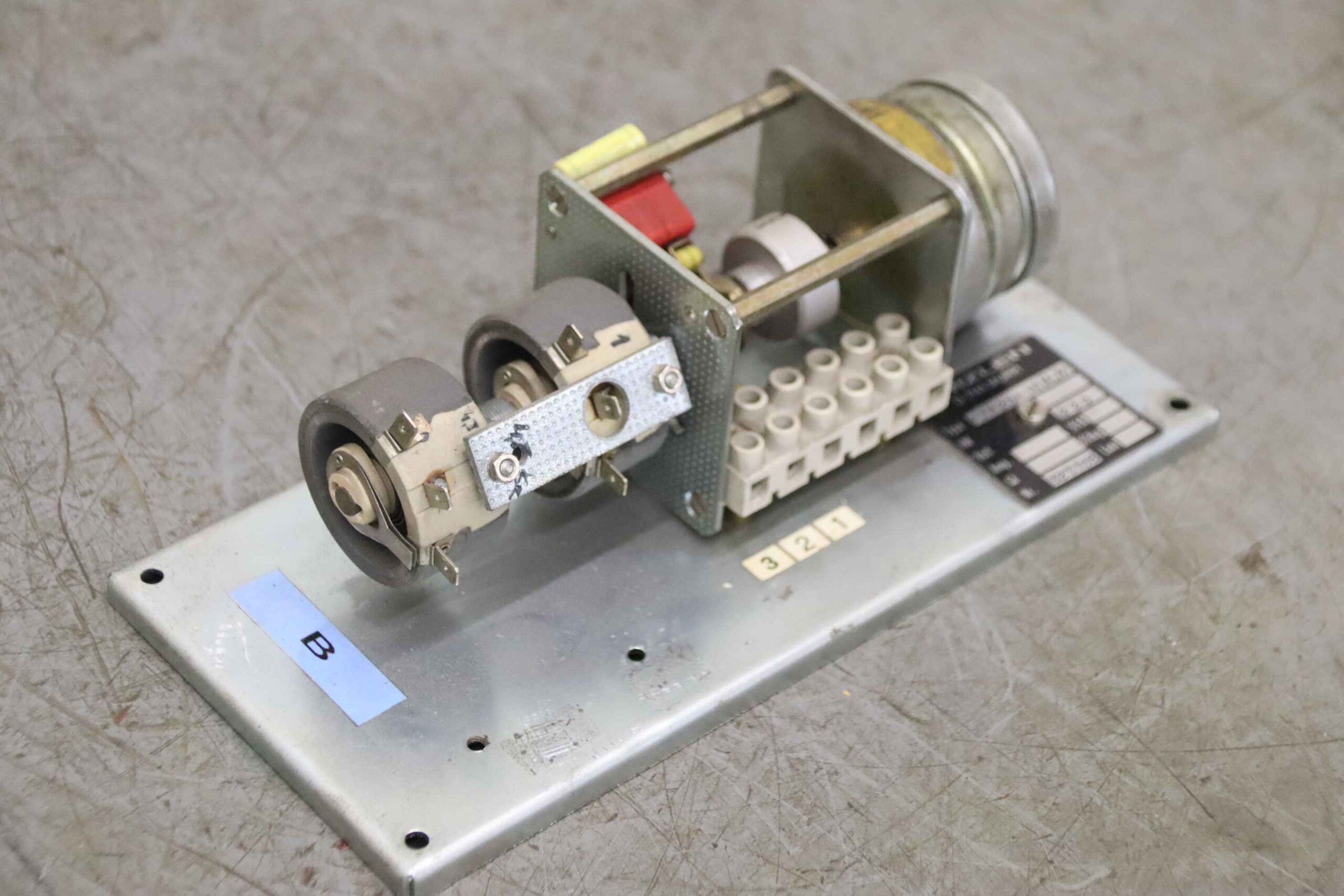 Leistungswiderstand von Frizlen Berger Lahr - RZM20-1K/4,7K RSM 47/8 – Bild 2