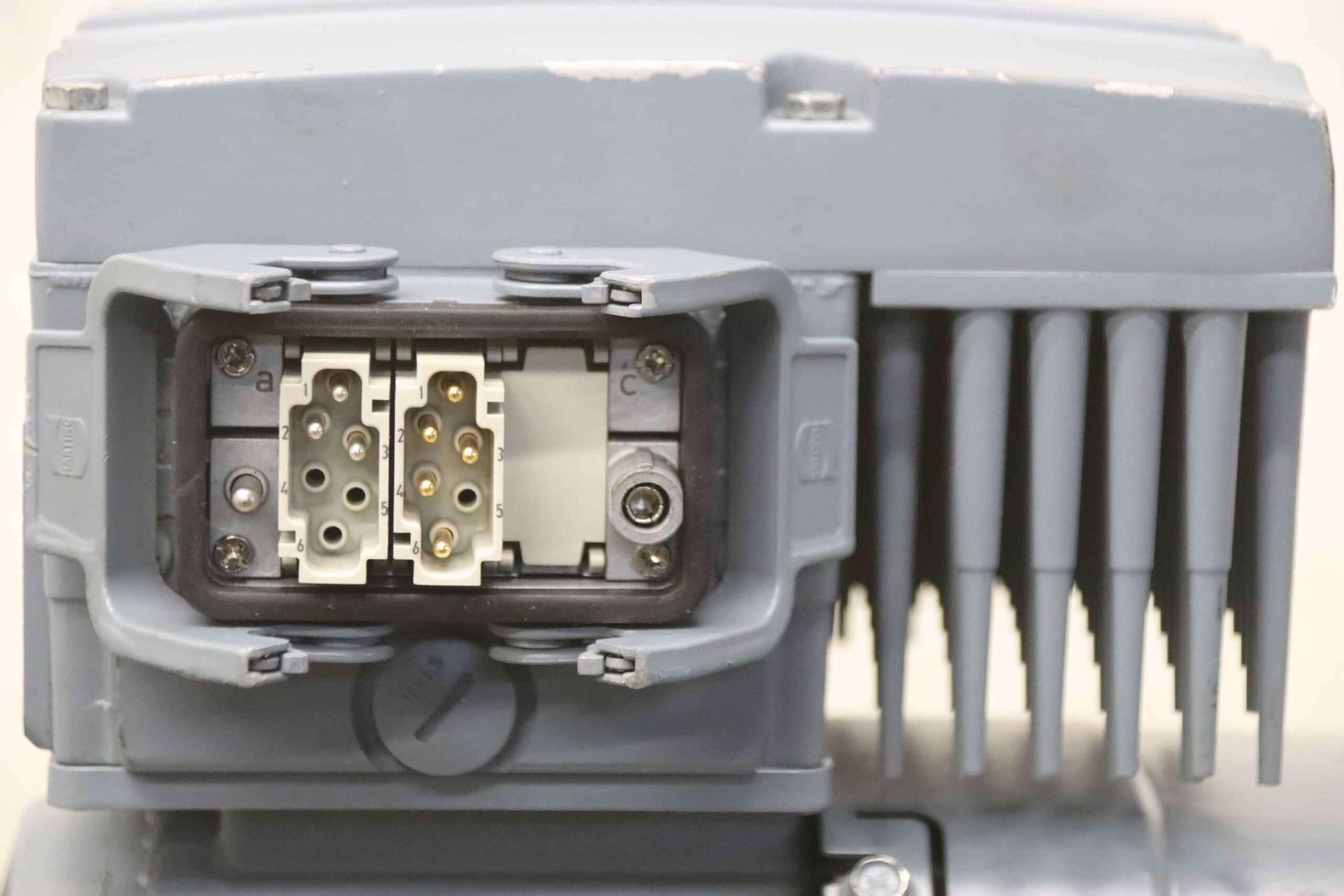 Getriebemotor 0,37-0,075 kW 31-6,3 U/min von SEW-Eurodrive - KAF37 DRS71S4BE05HR/MM03/AMA6 – Bild 8