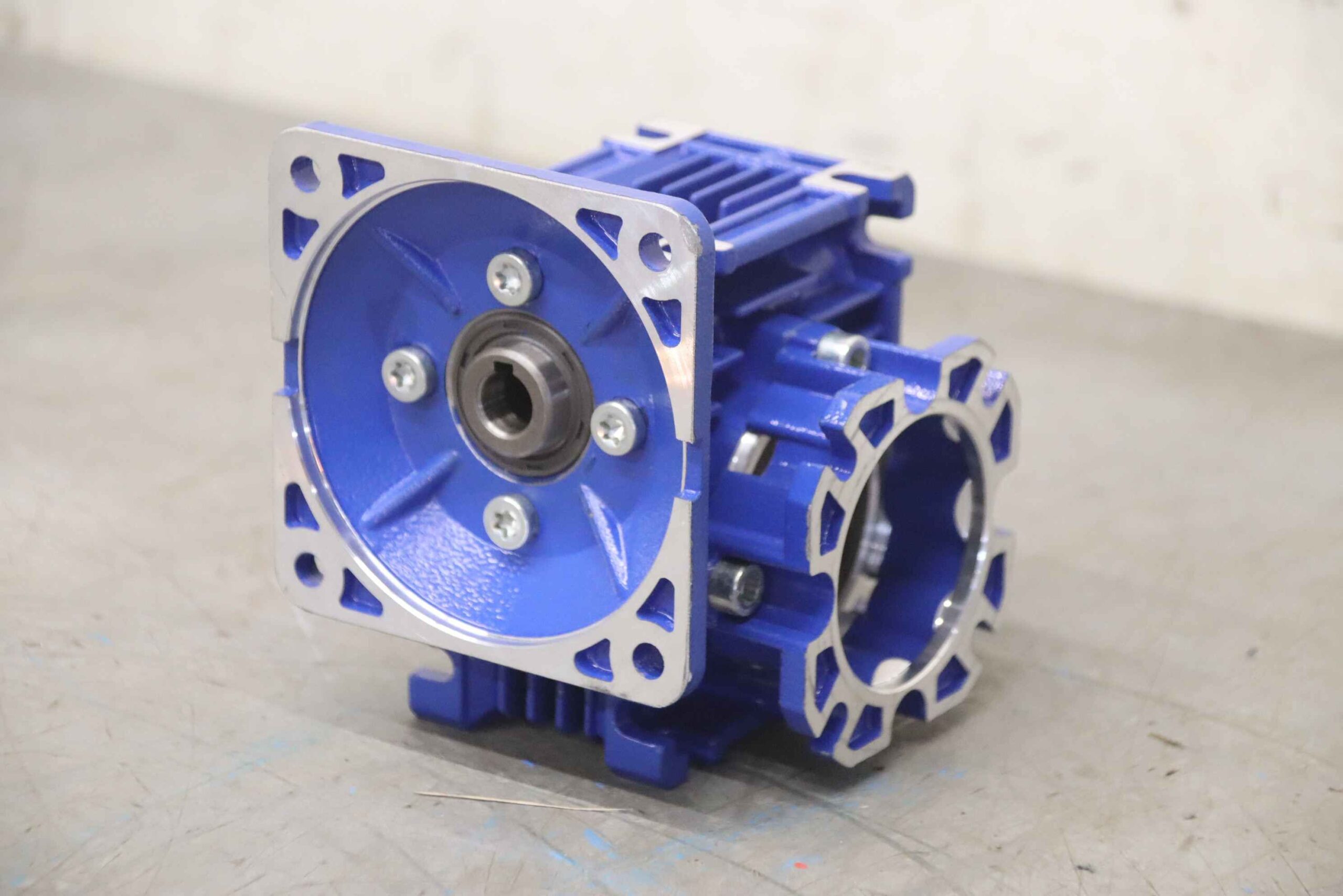 Getriebe 40:1 von unbekannt - 100/100/H115 mm