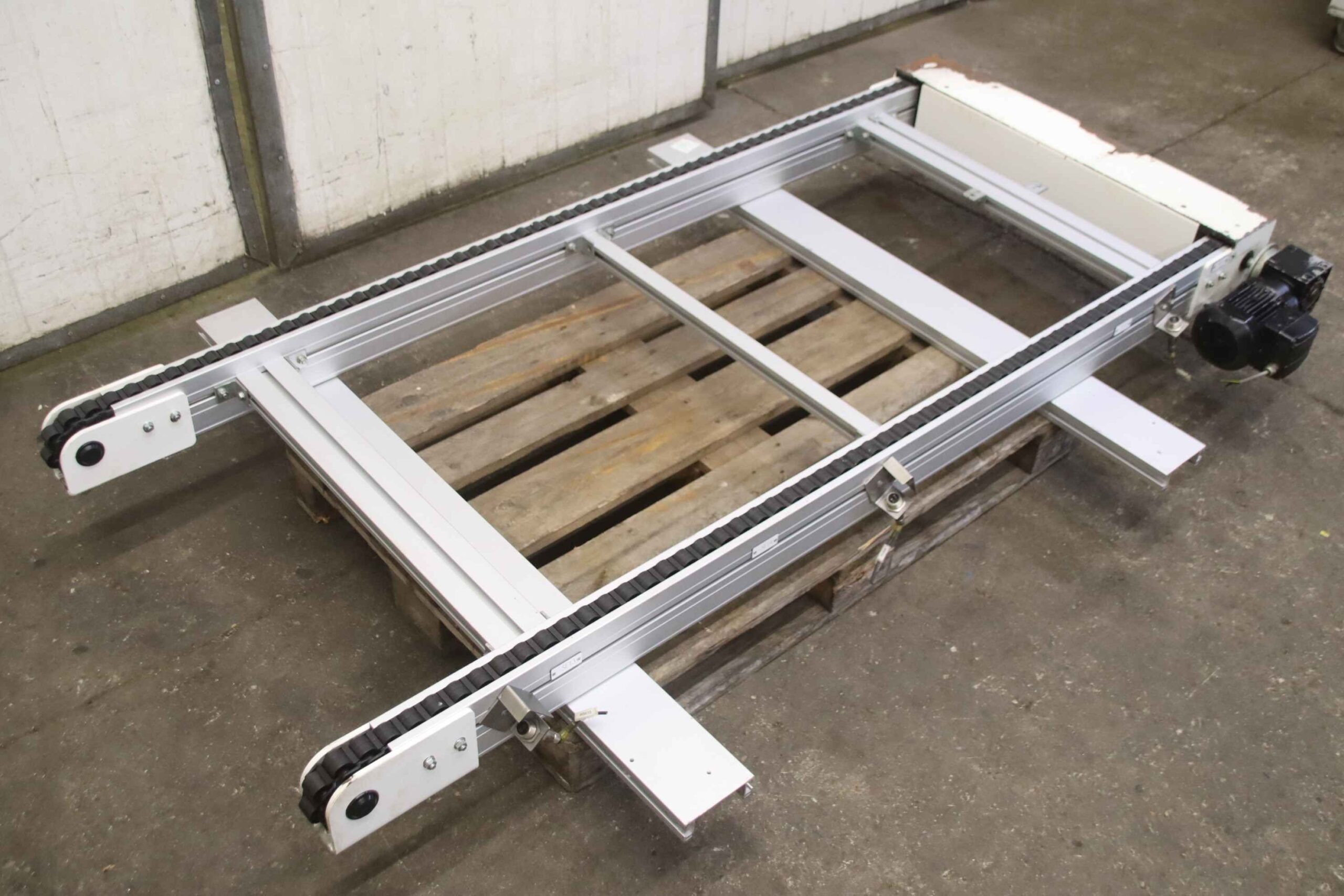 Förderband 10 m/min von unbekannt - 2090 mm – Bild 2