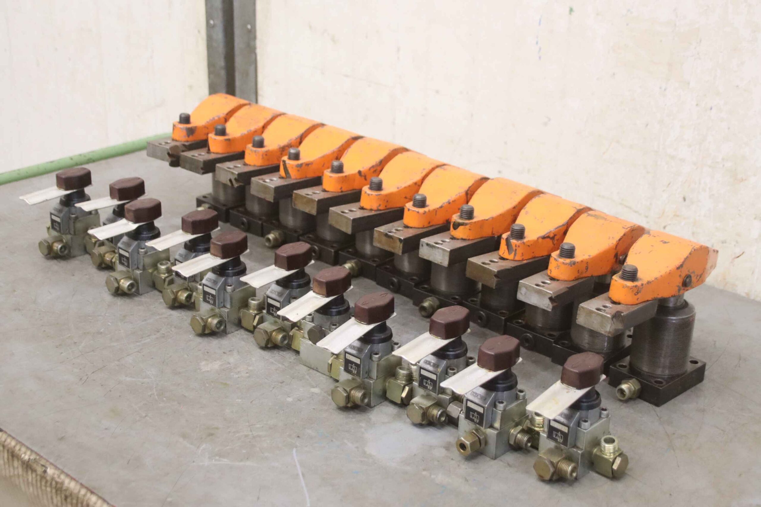 Spannzylinder 11 Stück von Römheld Hawe - 1885-104 DZ3-1R