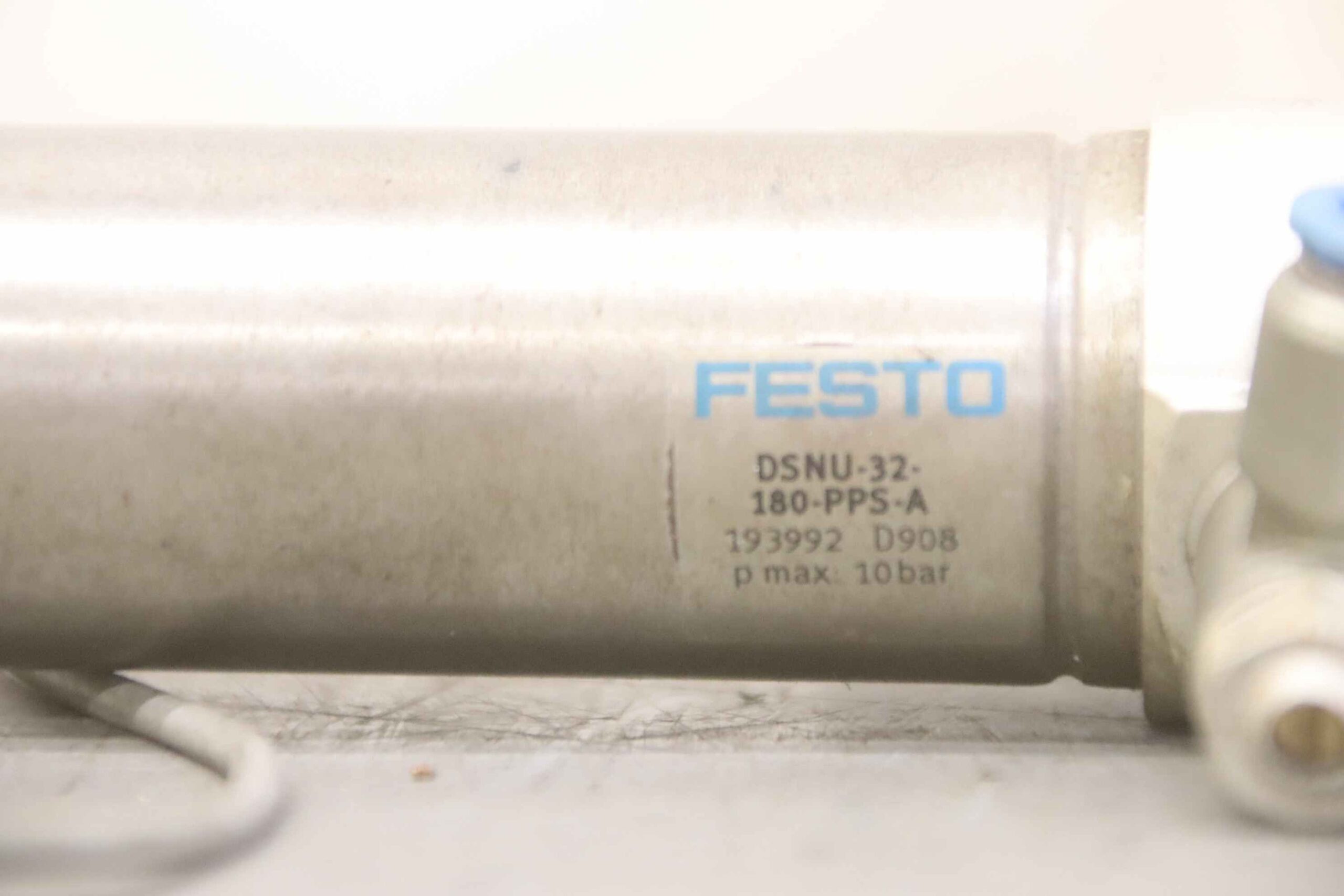 Pneumatikzylinder mit Näherungsschalter von Festo - DSNU-32-180-PPS-A – Bild 4