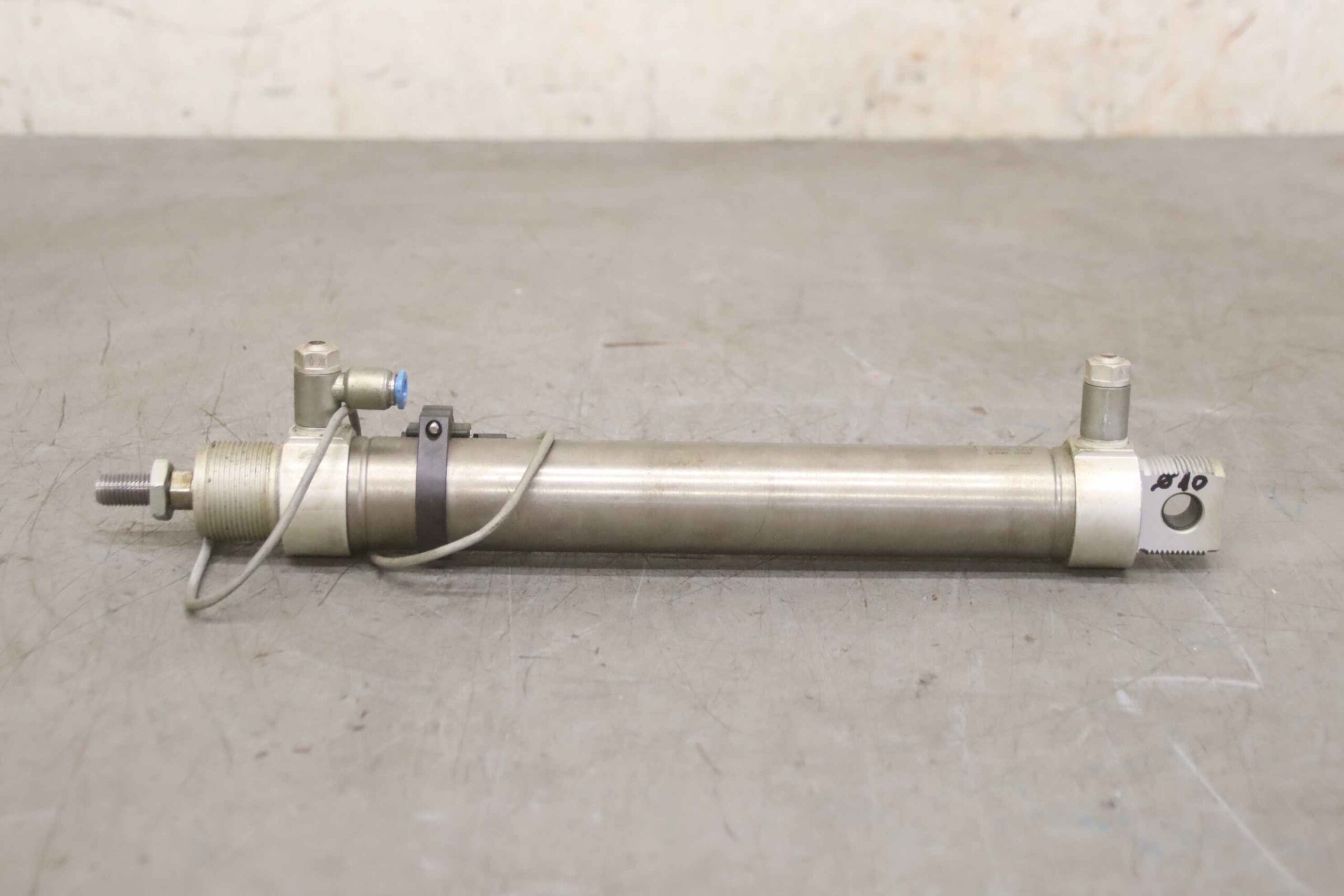 Pneumatikzylinder mit Näherungsschalter von Festo - DSNU-32-180-PPS-A – Bild 5