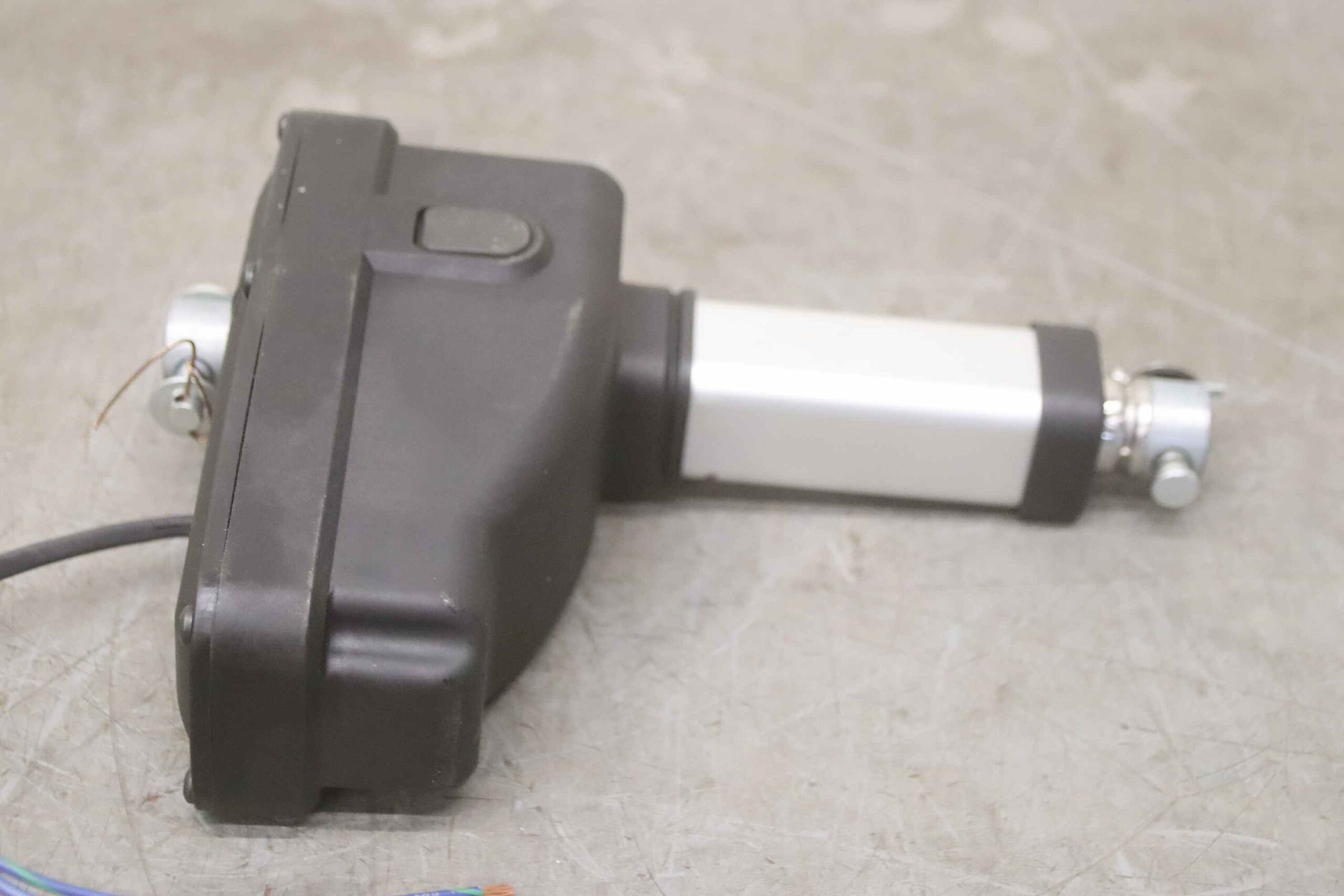 Linearantrieb von Thomson - Electrak E150 DF36-10W51-03L02MM – Bild 3